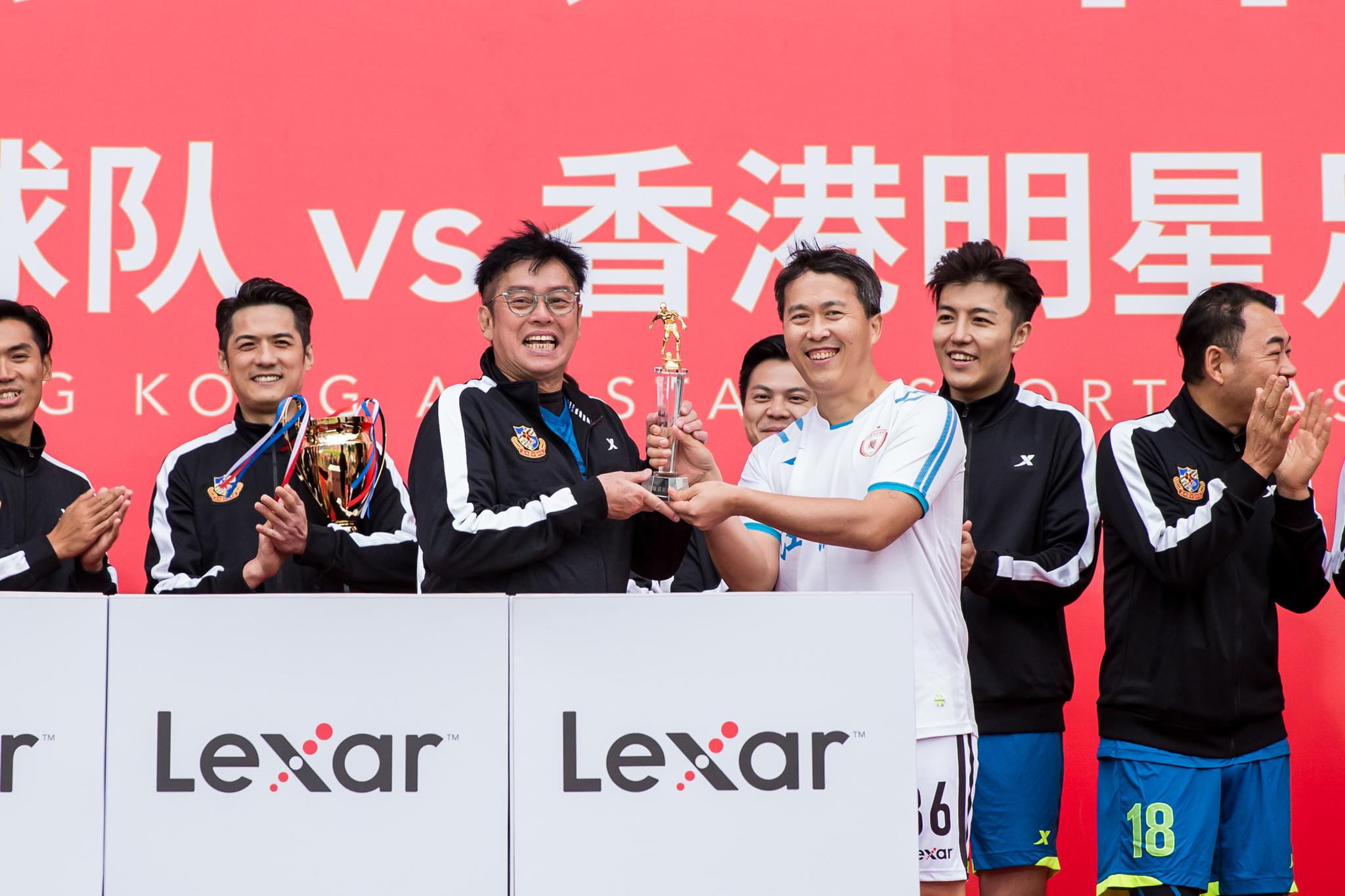 爱游戏在线登录入口-包含【心理调适】明星球员在比赛高压下的应变之道的词条