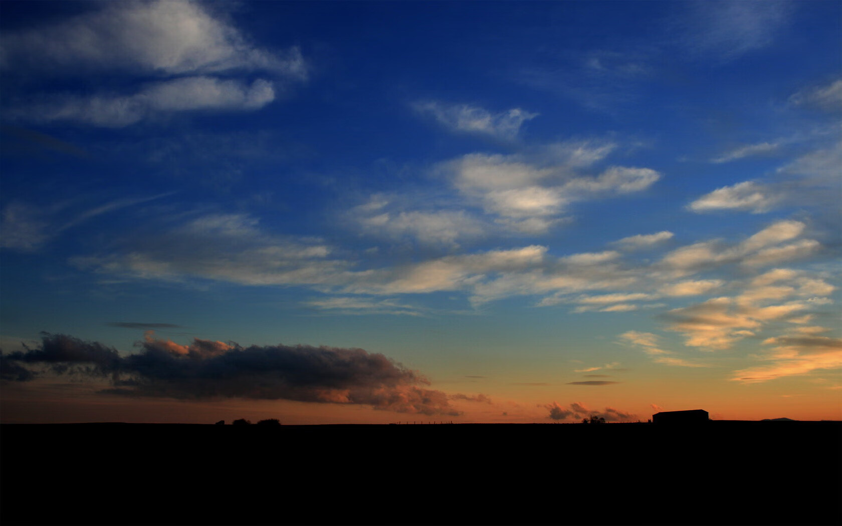 爱游戏在线登录入口-盘点全场：那些令人心跳加速的瞬间合集，心跳加速的段子