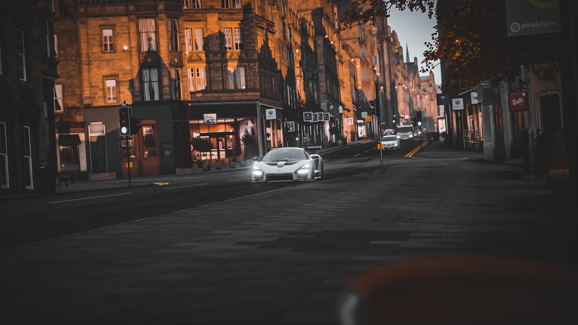 AYX GAMING-尼斯中场表现优异,球队战术连连取胜,尼斯足球俱乐部主场