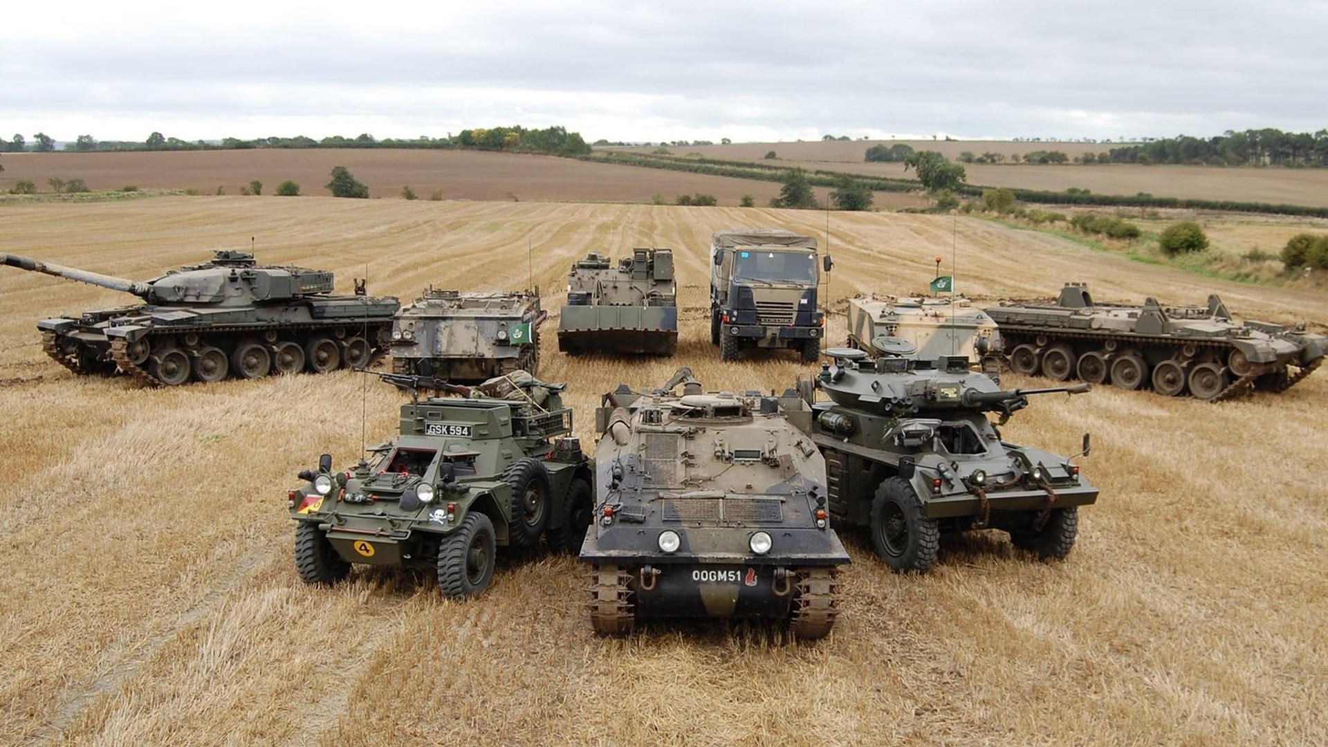 爱游戏体育(AYX)官方APP下载-森林狼赛季开局表现抢眼,森林狼首发阵容