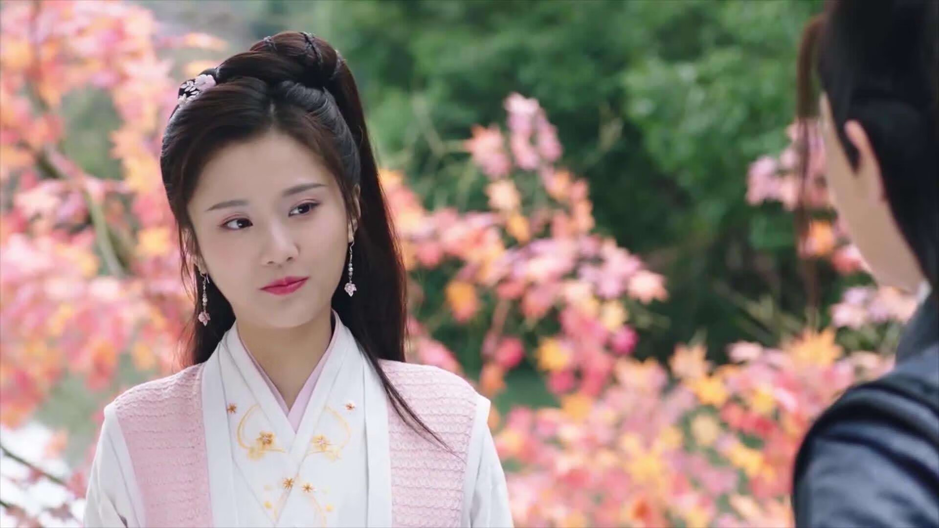 爱游戏体育app-拜仁全场高压战术压制博卡中场，拜仁防线